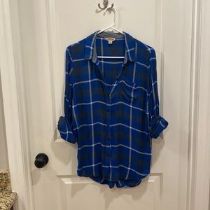 Lucky Brand long sleeve, lightweight plaid button down